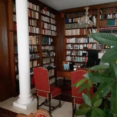 Manuela Apartamento *